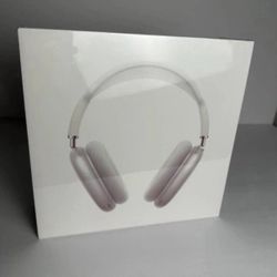 AirPod Pro Maxes Silver Brand New Never Used 