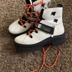 Women’s Boot By Aldo Group Size 10