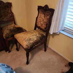 EASTLAKE Side Chairs 