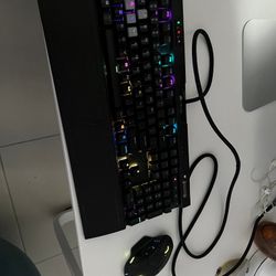 Corsair Mechanical Keyboard 100%