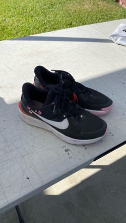 Nike star runner
