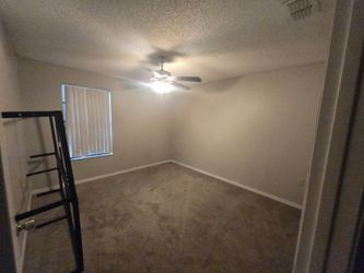 Room for rent Rosemont  Orlando Immediate move in July 1st