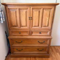 Dresser - Solid Wood 