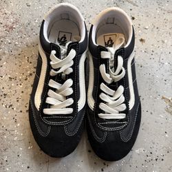 Vans Super Lowpro Shoe