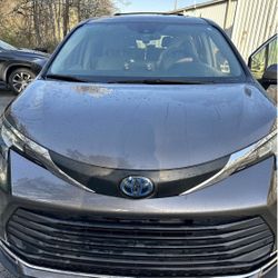 2021 Toyota Sienna
