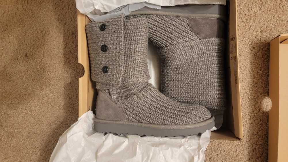 Brand New UGGs Size 8 Boots