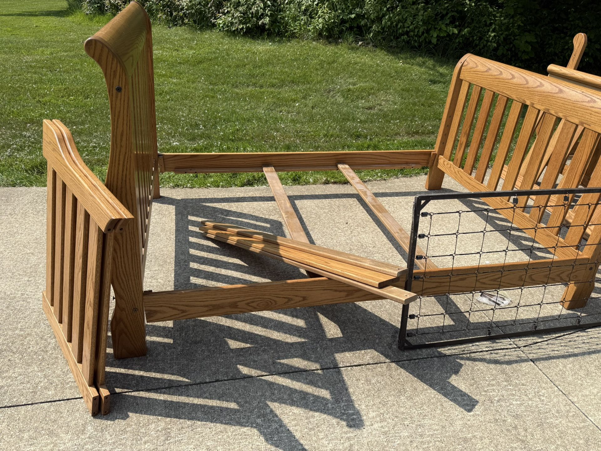 Amish Crib/Day Bed/Full Bed