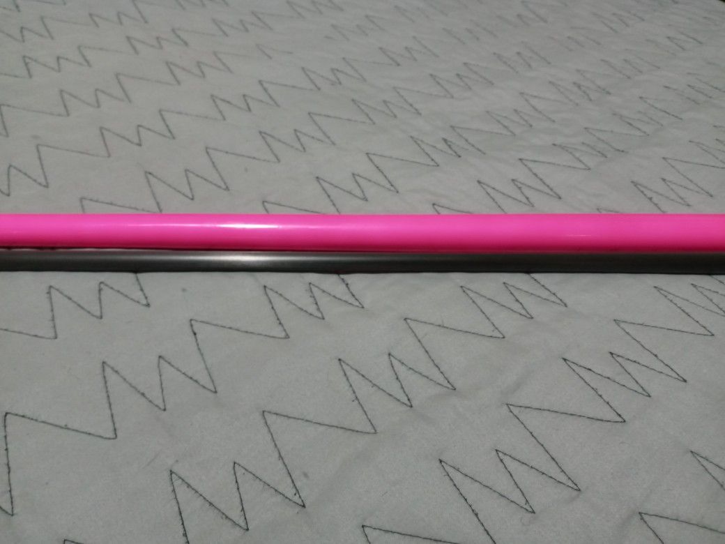 Pink Cue/ Carbon Fiber Shaft