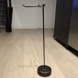 Bathroom Tissue Holder And Stand
