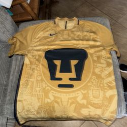Pumas Jersey En Muy Buenas Condiciones Es Size Xl 