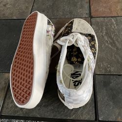 Vans Size 4. 5