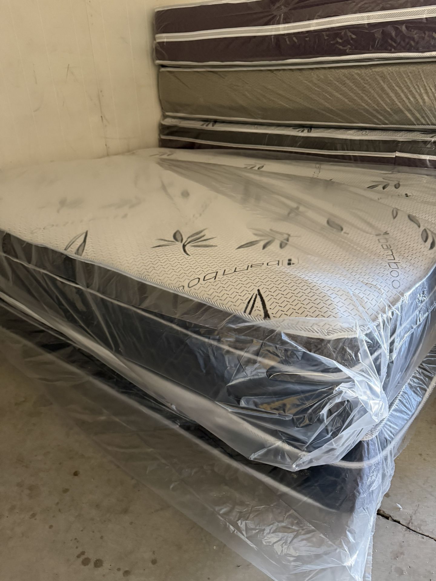 Full Size Plush Pillow Top