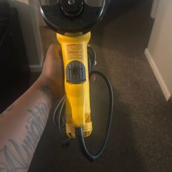Grinder 
