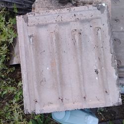 USED ROOF TILES