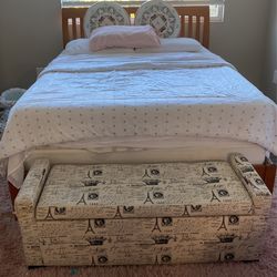 Oak Queen Bed Frame  And Night Stand 