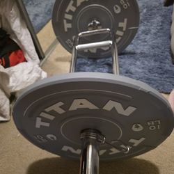 Titan 10 Lb Weights With Lift Bar Great For Pumping Iron