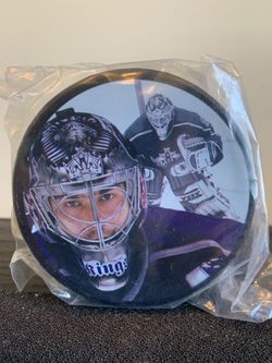 LOS ANGELES KINGS ROMAN NHL CECHMANEK #32 PUCK