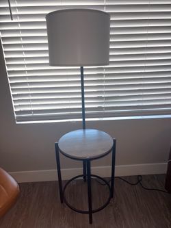 Coffee table/Side table/Lamp