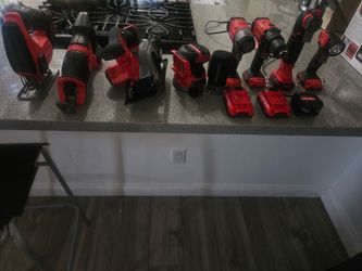 CRAFTSMAN power tools set