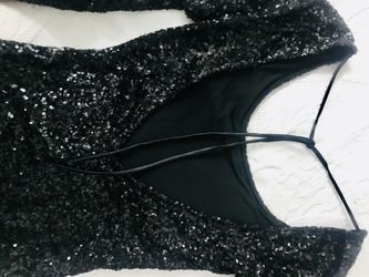 Sexy open back black sequin dress /stretchy and very fitted👌🏻🔥/