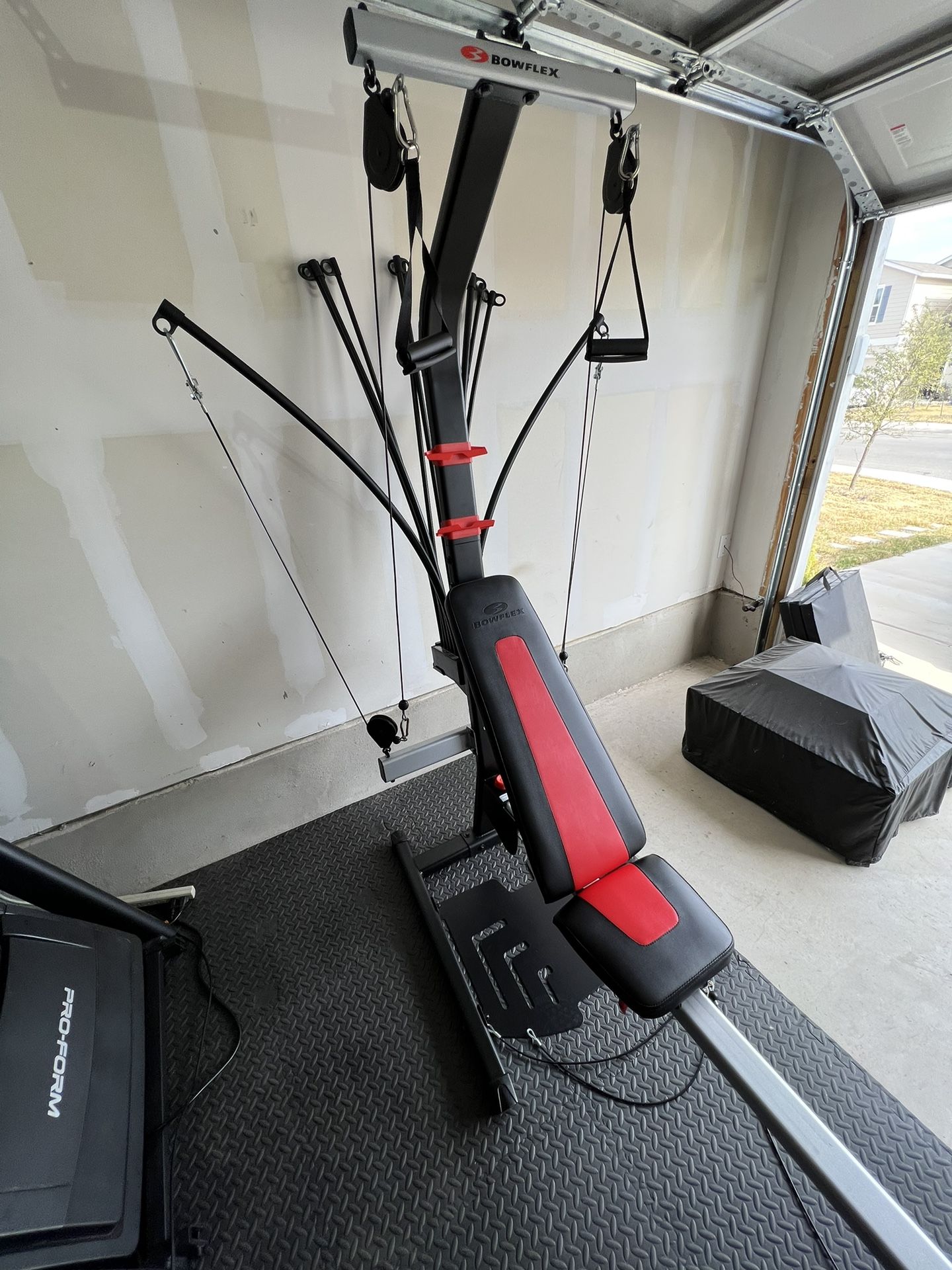 Bowflex PR1000 Home Gym