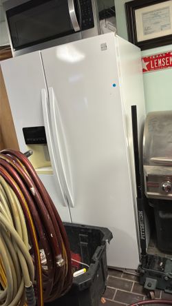 Kenmore White Side-by-Side Refrigerator with Water Dispenser