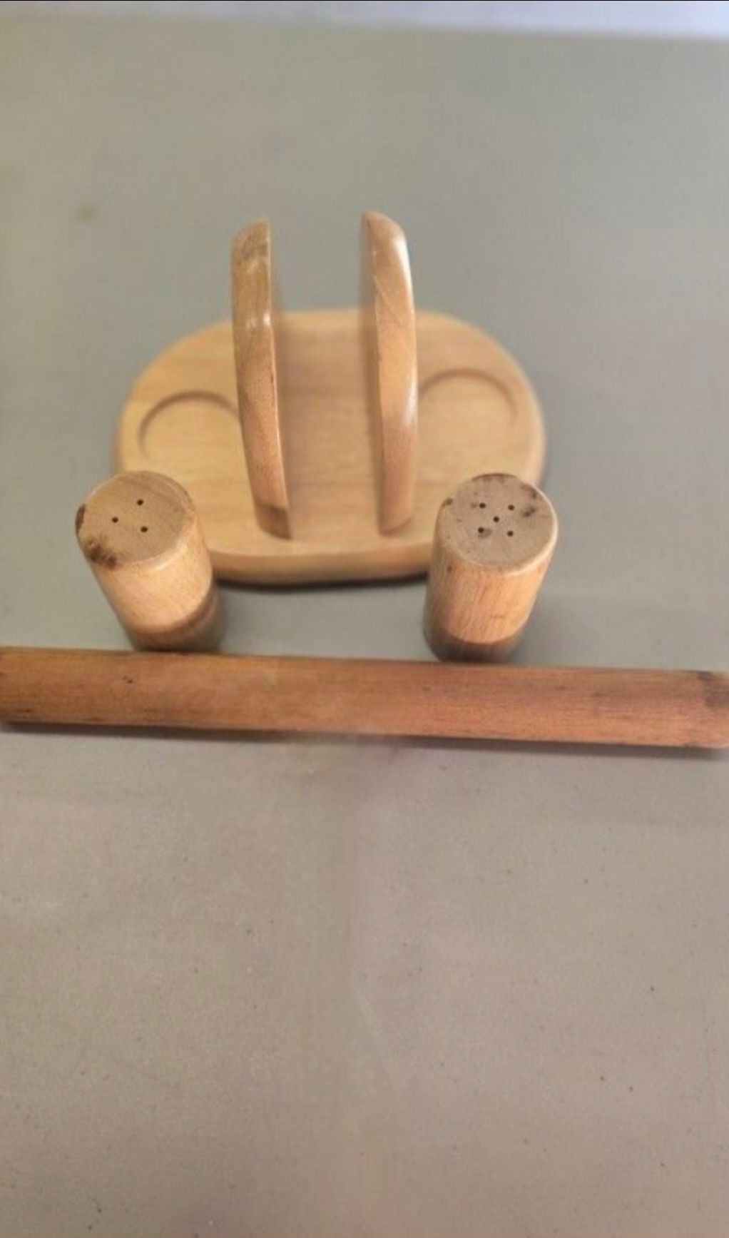 Wooden rolling pin,salt-pepper-napkin holder