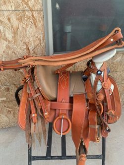 Monturas De Pony Y Caballo Grande !