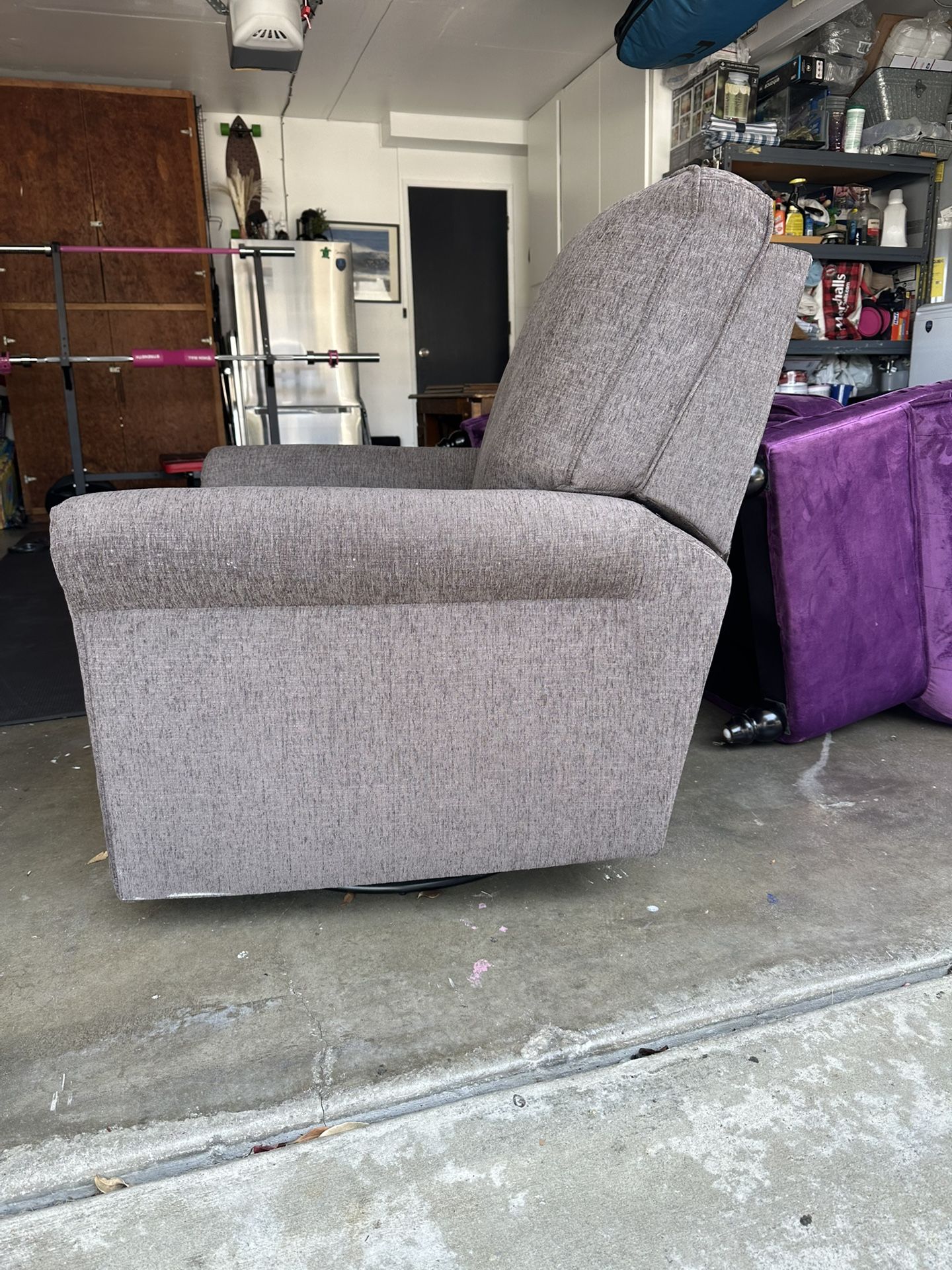 Swivel Recliner