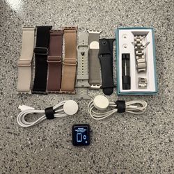 Apple Watch Series 38mm + Accessories