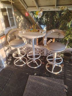 White Bistro Table & Chairs