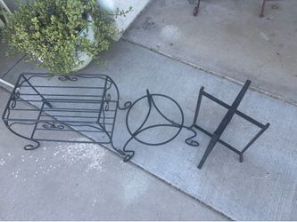 Plant stands lot