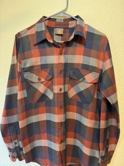 Great Northwest Flannel Men Size Small Long-Sleeve Button-Up Multi-Color