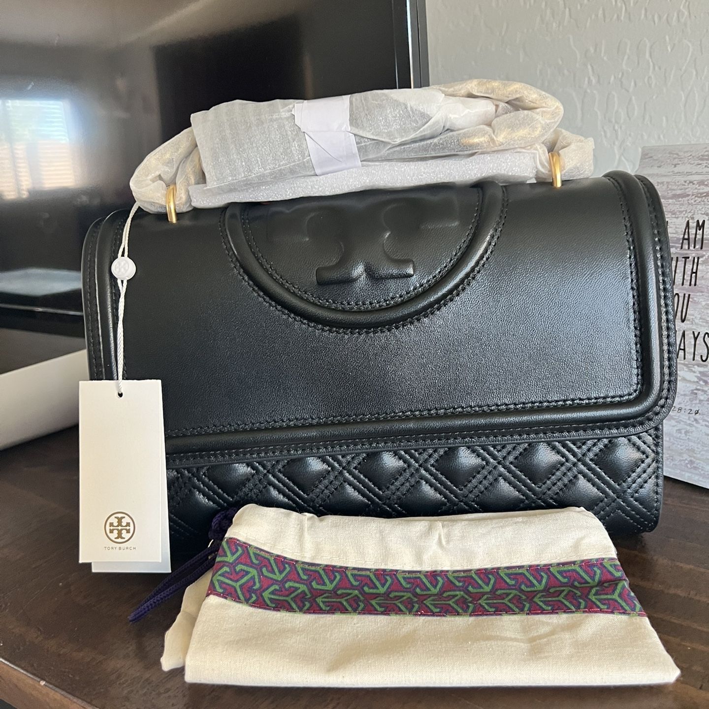 Tory Burch Fleming Tote ( Norwood Green ) for Sale in Placentia, CA -  OfferUp