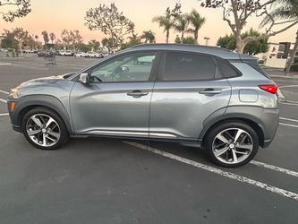 Hyundai Kona Últimate SUV – Blue Gray