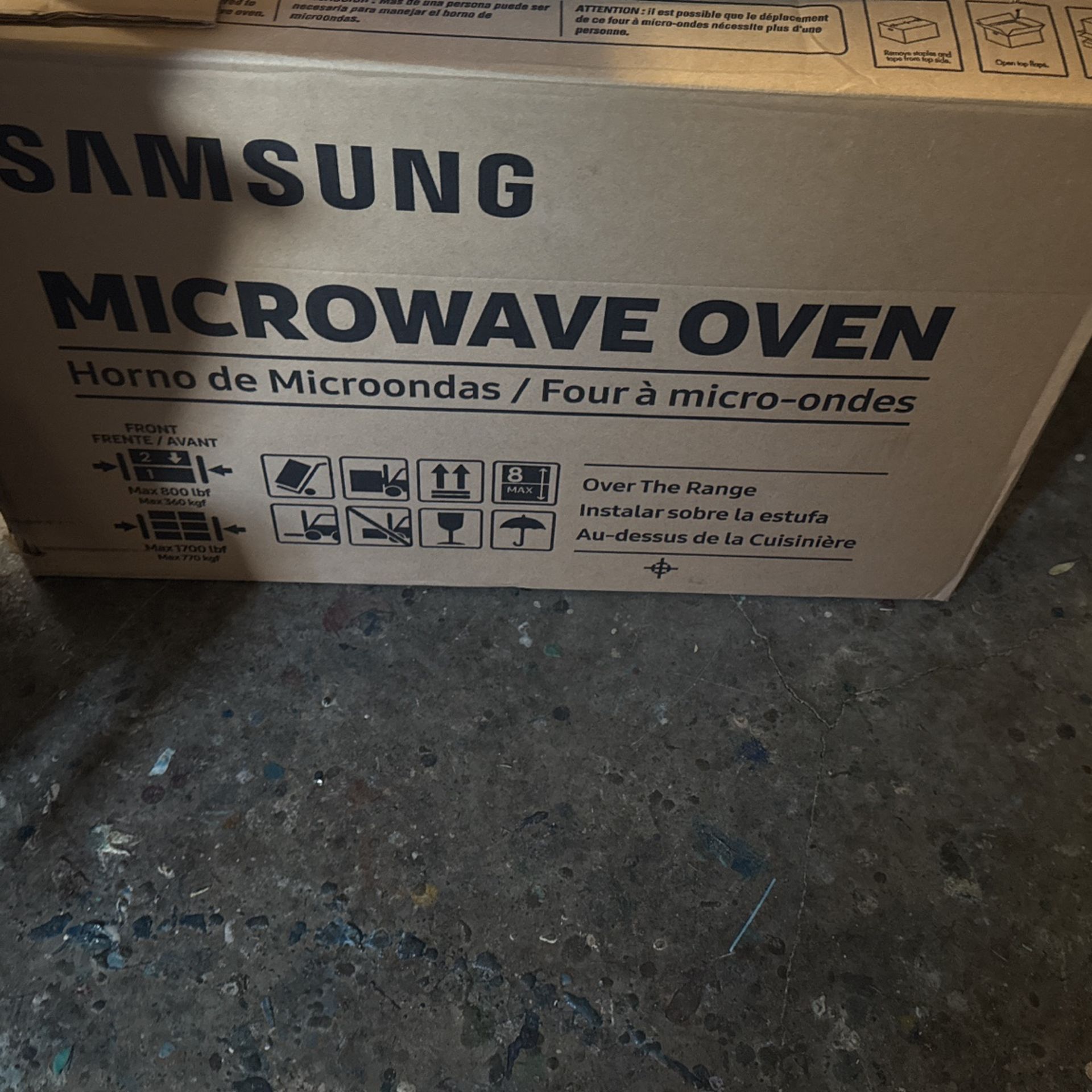 Samsung Bespoke 2.1 Ft.³ 1000 Watts Model Number ME21DG 6500 Mt
