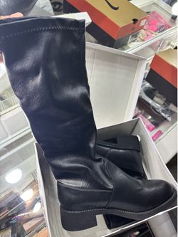Women’s boots