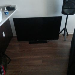 Hitachi TV 