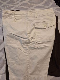 Short pants size 12