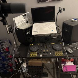 DDJ-FLEX System With Speakers And Computer 