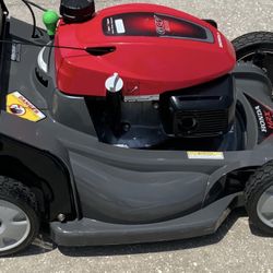 Honda HRX 217 Self Propelled Lawn Mower