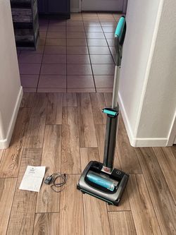 Bissell AirRam Cordless Stick Vacuum