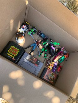 Video Games & Toys : ( 3 ) Video Games , 5 Action Figures , 4 FNFA PVC , 4 Cars