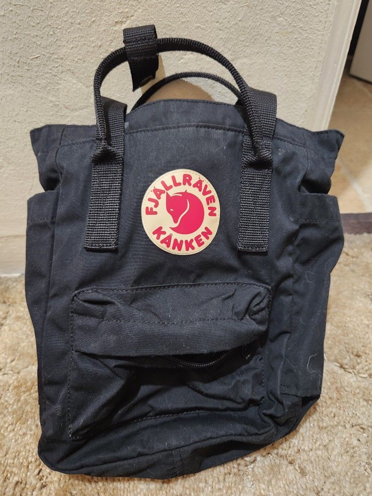 Fjallraven Kanken G-1000 Black Backpack 
