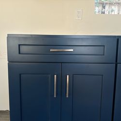 Kitchen Cabinet Material Packages with Free Sink