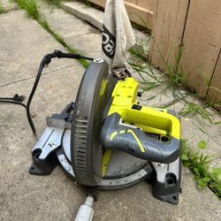Ryobi 10 inch Compound Miter Saw
