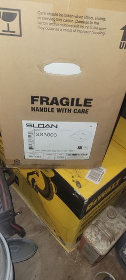 Sloan SS3003 Wall-Hung Commercial Lavatory Sink with Backsplash (4" Centerset) - Brand New in Box