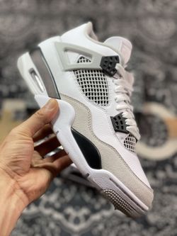 Air Jordan 4 Retro 'Military Black'