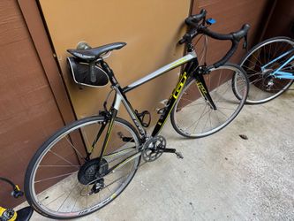 Men’s GT Light 18lb Road bike