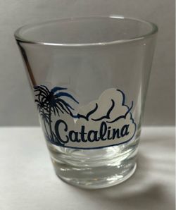 Catalina, Glass